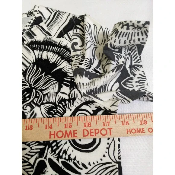 Christopher & banks Scoop neck White black tshirt top womens s small new - Picture 4 of 5